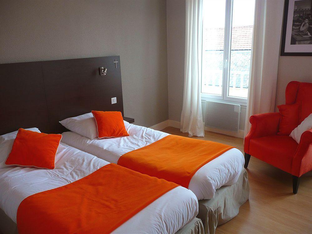 Hôtel Atrium Mondial Lourdes Exterior foto